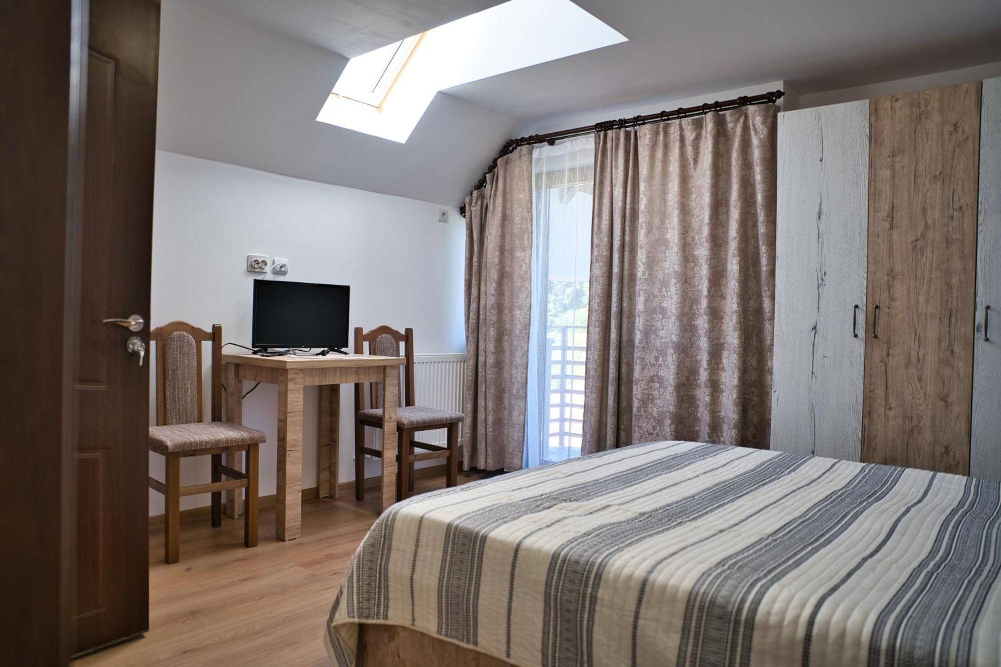 Perla Argesului, Ciubar, Piscina, Lift, Gratar, Cabana, Pensiuni, Hotel Cazare Transfagarasan Curtea De Arges Albestii de Arges 外观 照片