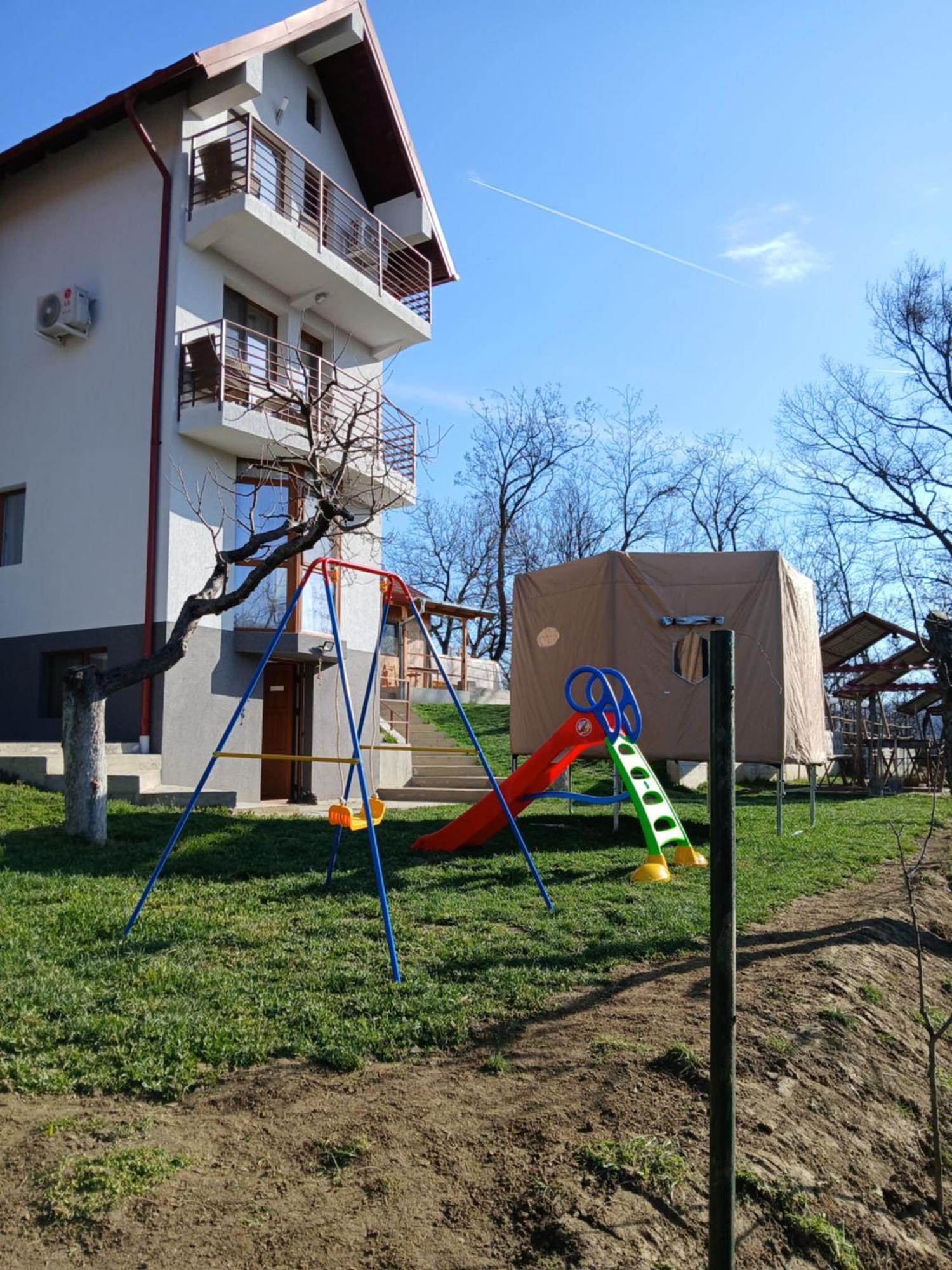 Perla Argesului, Ciubar, Piscina, Lift, Gratar, Cabana, Pensiuni, Hotel Cazare Transfagarasan Curtea De Arges Albestii de Arges 外观 照片